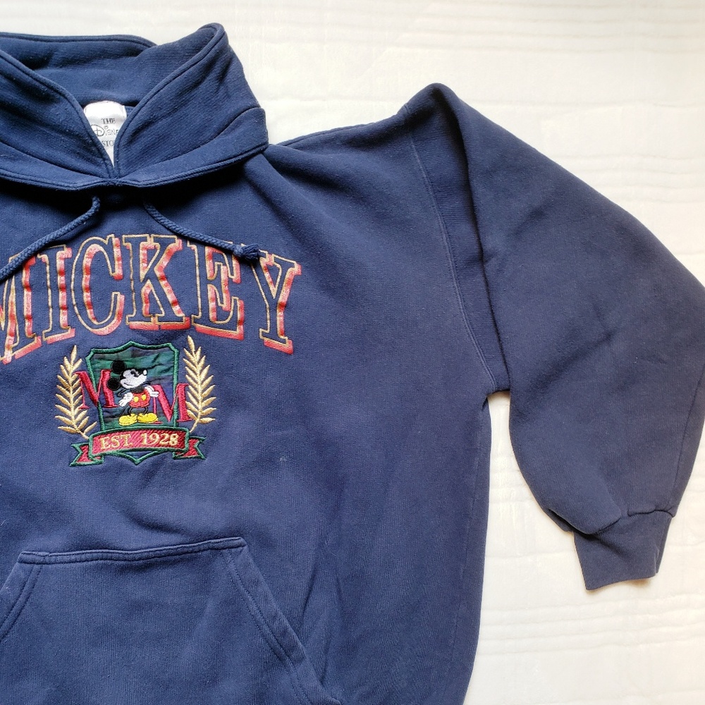 Vintage Disney Store 'Mickey' Blue Crewneck Large